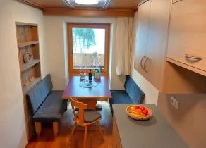 -Mountain view vacation apartment in a dreamlike location in the middle of untouched nature - Image 5