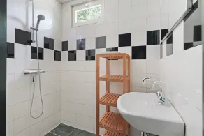 Spacious, beautifully furnished holiday home in the quiet park \"Prinsenhof\" - Image 3