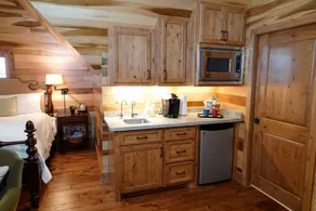 Chisholm Trail Room at Buffalo Point - Image 4