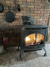 The perfect ADK log cabin getaway on 4 acres and 5 min. to town! - Image 3
