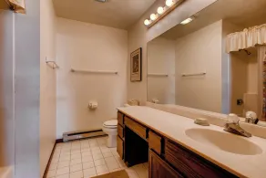 3 Br enhed med pejs og bjergudsigt - Image 4