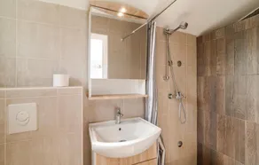Gorgeous home in Postira - Image 2