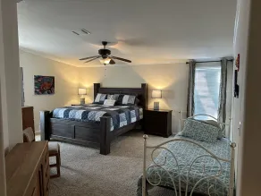 Bring your boat! Pet friendly - Lakefront house on Cedar Creek Lake. - Image 5