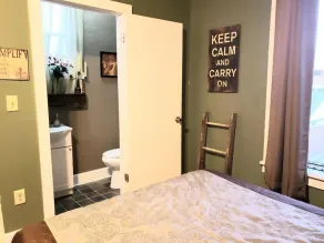 Beautiful, remodeled penthouse in Lebanon Ohio, between Dayton and Cincinnati - Image 5