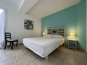 Villa mit 3 Schlafzimmern, Pool und geschlossenem Garten, nah am Meer - Image 3