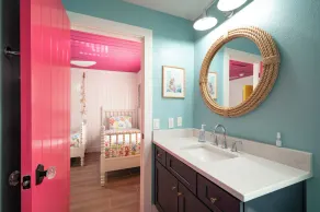 Sassy Seagull -Classic beach cottage, moments from the sand, beautiful pool! - Image 5