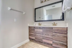 3BR Home Near Legoland & Disney | Pool, Game Room, Balmoral Resort Amenities | Pet-Friendly - Image 4