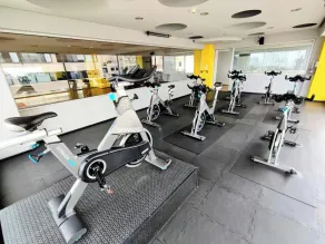 The Polanco Signature–Curated 2BR w/Top Amenities Pool, Gym, Paddle, Rooftop, High-speed WiFi - Image 4