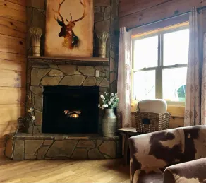 Awesome Views at High Elevations - 1 bedroom with King bed, 3 bath cabin - Image 2