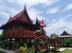 Private house - Image 2