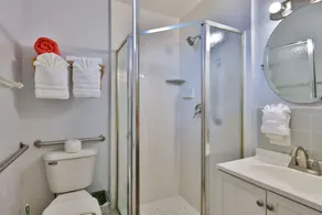 Ocean View King Suite #101 - Image 2