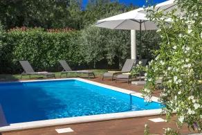 Nueva villa en un pueblo tranquilo a sólo 450 metros de la playa - Image 3