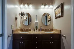 The Potomac - All En-Suite Baths + 2 Parking - Image 5