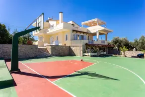 90m2 Pool, Pool, basket, playground, soccer, volley and more! - Image 2