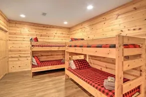 Private Mountain Escape - Granted Serenity Cabin - Image 5