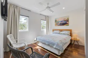 Salty Dog Cottage - Pets Welcome - 400m to Kings Beach - Image 4