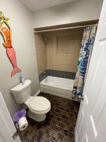 Rymlig 3 BR 2 Bath Deep Canal Pool Hem - Image 5