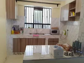 2-Br Apartment En-Suite w/Wi-Fi - Image 5