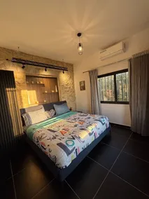 Alali s Guesthouse With tub - Image 2