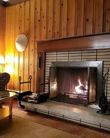 Lac Brome 5 Bedrooms With Hot tub (CITQ # 133781) - Image 2