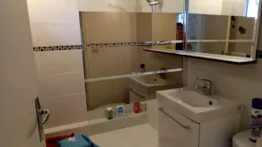 Charmerende sydvendt hus fuldstændig renoveret med have - Image 3