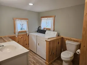 Bearbrook: A Cozy Mountain Cabin, hiking and outdoor adventures await you! - Image 5