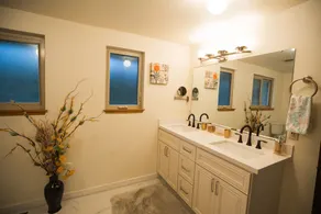 ** OCEANFRONT ** Shoofly Creek Retreat am Hood Canal - Image 5