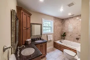 Smith Lake ,Off I65,Sleeps 25, Rocket Fiber Internet!  Deep Water, Pets Ok. - Image 5