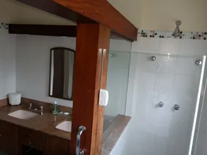 House for 12 people: 4 bedrooms (2 suites) and beautiful garden - 15min walk from Baden - Image 3