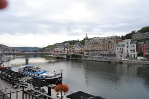 L'Inattendu "sur la croisette" Dinant centre - Image 3