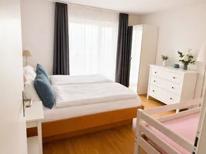 Hus med trädgård och fantastisk utsikt i Meggen - Image 5