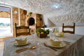La Herencia Cave House, Private Hot Tub, and Views - Image 3