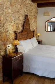 Farmhouse \"Can Nentia\" with Mountain View, Pool & Wi-Fi - Image 5