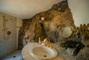 Torre dell'Aquila: Entfernen Sie einfach die schönste Villa auf Ischia - Image 3