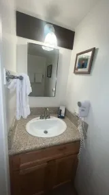 Bear Lake Hideaway condo - Image 4