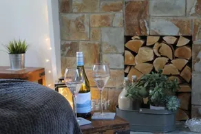 A beautiful refurbished Cornish Cottage with BBQ & Patio - Image 2