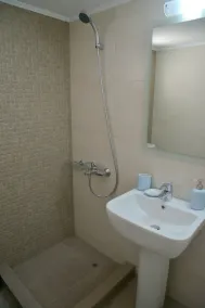 Apartment in Zefiria - Image 3