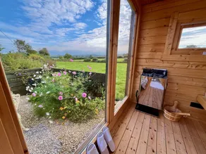 Doppelzimmer-Superior-Ensuite mit Dusche-Gartenblick-The Green Room - Image 2