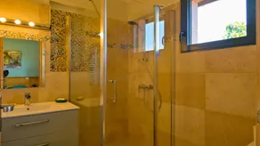 Grande Villa 10 Personnes 2Km Mer Avec Piscine Privée, sur Très Grand Terrain - Image 4
