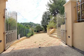 Bel Appart 50 m2 Dans le Site Classé de Mougins, Clim Terrasse - Image 5