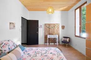 Chateau / Country House - Image 3
