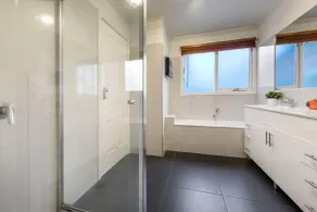 Merri61 3 ch 2 bains lumineux et aérée maison Brunswick - Image 4