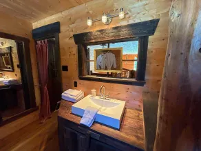 Cabin Totem - Les Chalets de Môh - Image 2