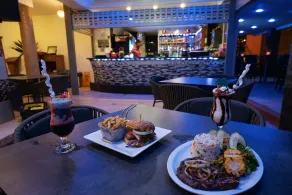 Runway Hotel - Image 5