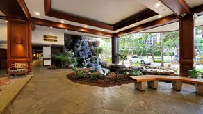 Stunning 1 Bedroom remodel in Waikiki Banyan Tower One - Image 2