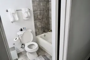 Home Away From Home nestled in the Heart of West Mobile - Image 2