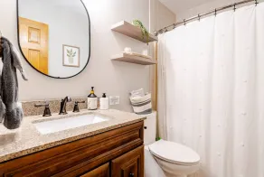Cozy Beach House – Minutes from Best Sunsets and Wineries! Baby & Kid Friendly - Image 5