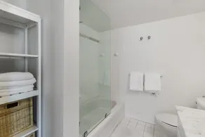 Luxury Fancy converted 4 Bedrooms Brickell Downtown Miami - Image 4