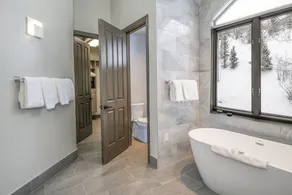 Ski In Ski Out Rocky Mountain Townhome - Image 5
