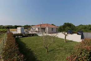 Villa con piscina para 6 personas - Image 4